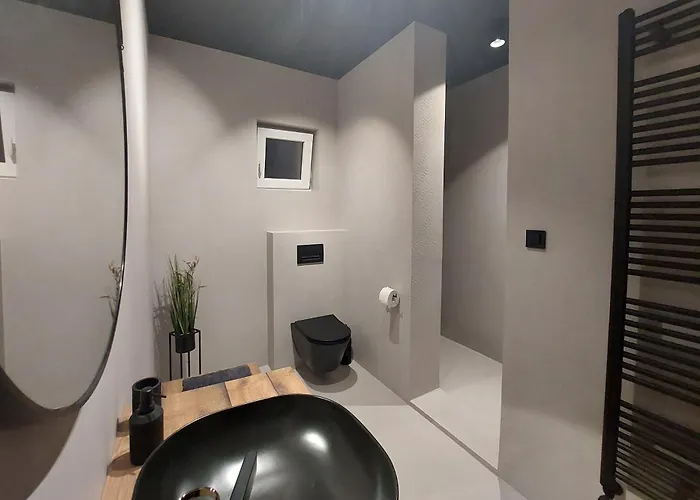 בית נופש Family Friendly House With A Swimming Pool By Sibenik - Kod Sibenika, Sibenik - 24950